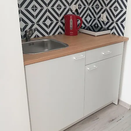 Hola Pomorska 65 Lodž